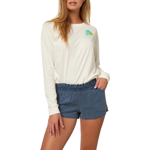 O’Neill | Carmen Paperbag Waist Shorts - Picture 1 of 12